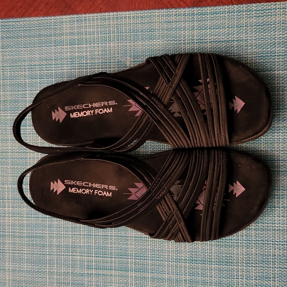 Skechers 163023 size 6 Black, New